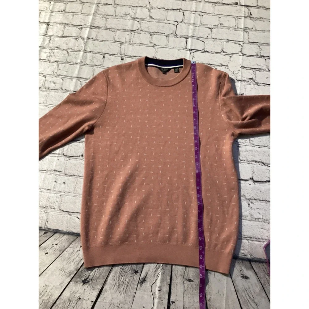 Ted Baker London Woman's/Men's Dusty Rose Geometric Crew Neck Sweater Size 4